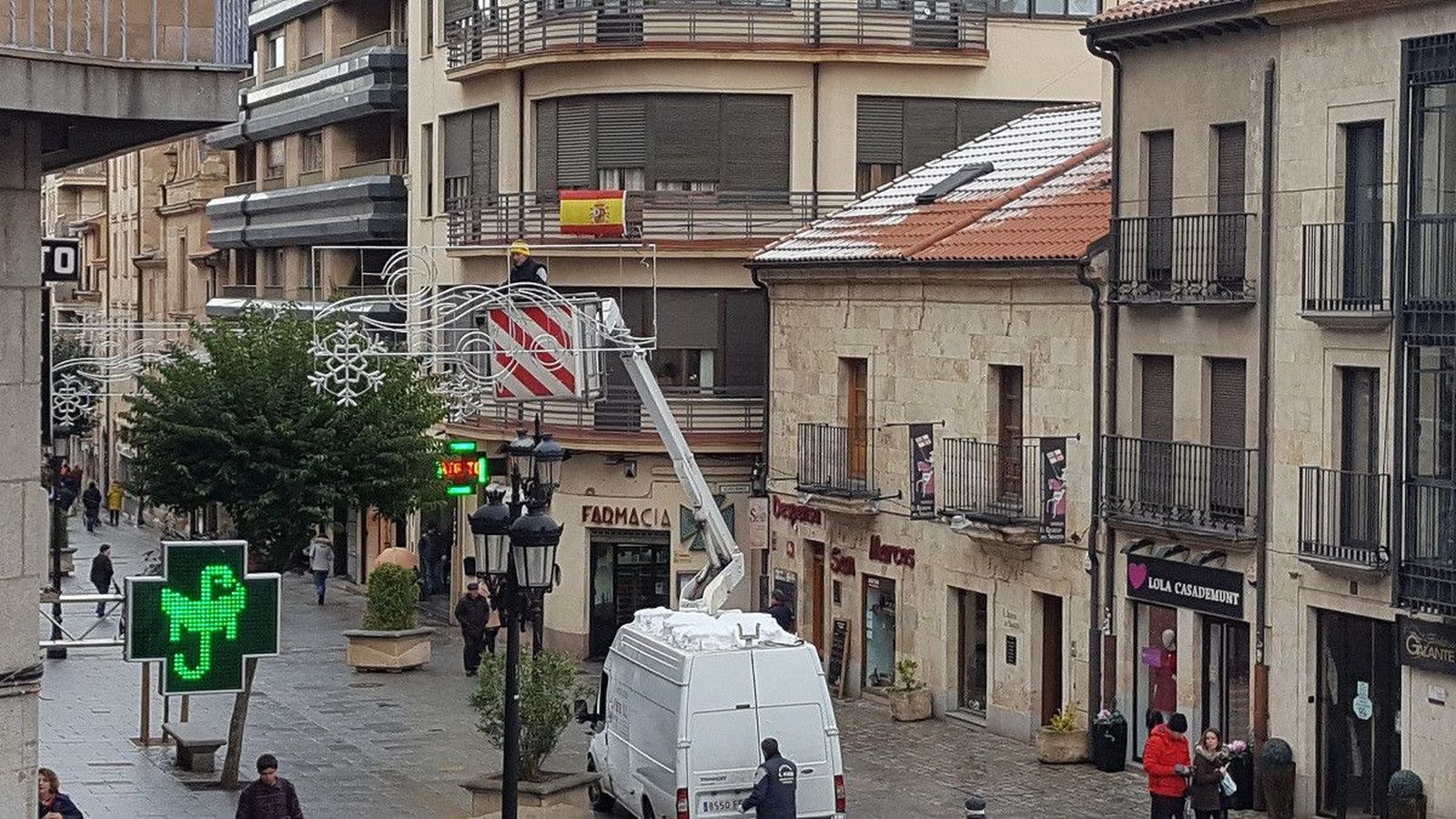 Retirada iluminación navidad