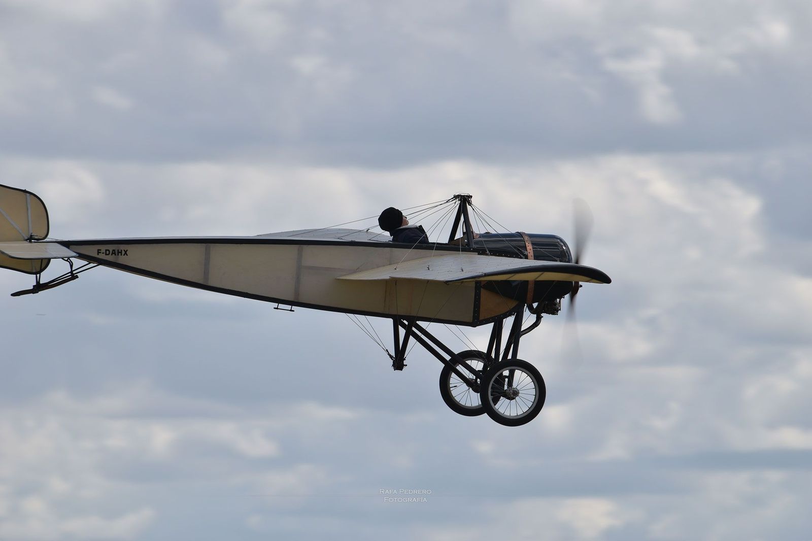 el-aeromodelismo-toma-el-cielo-zamorano-foto-rafa-pedrero-14