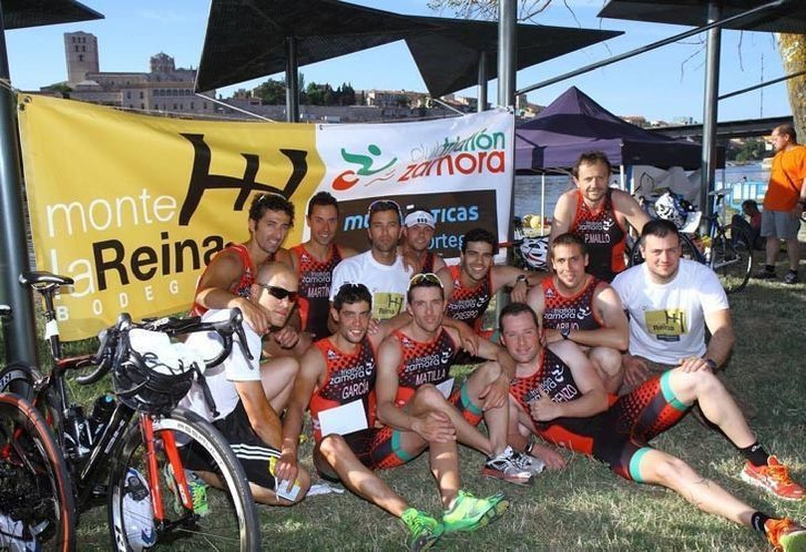 El Triatlón Zamora pone sus esfuerzos este fin de semana en León y San Sebastián El Triatlón Zamora pone sus esfuerzos este fin de semana en León y San Sebastián