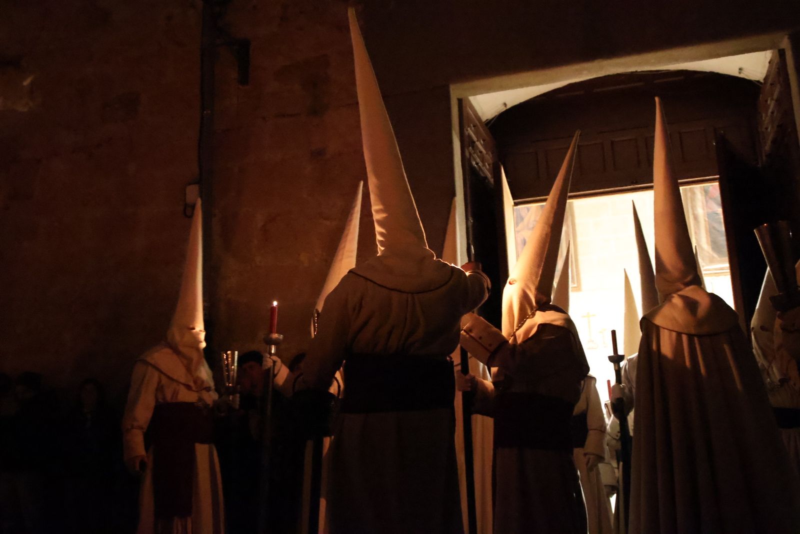 GALERÍA | Revive en imágenes la procesión de Jesús Yacente