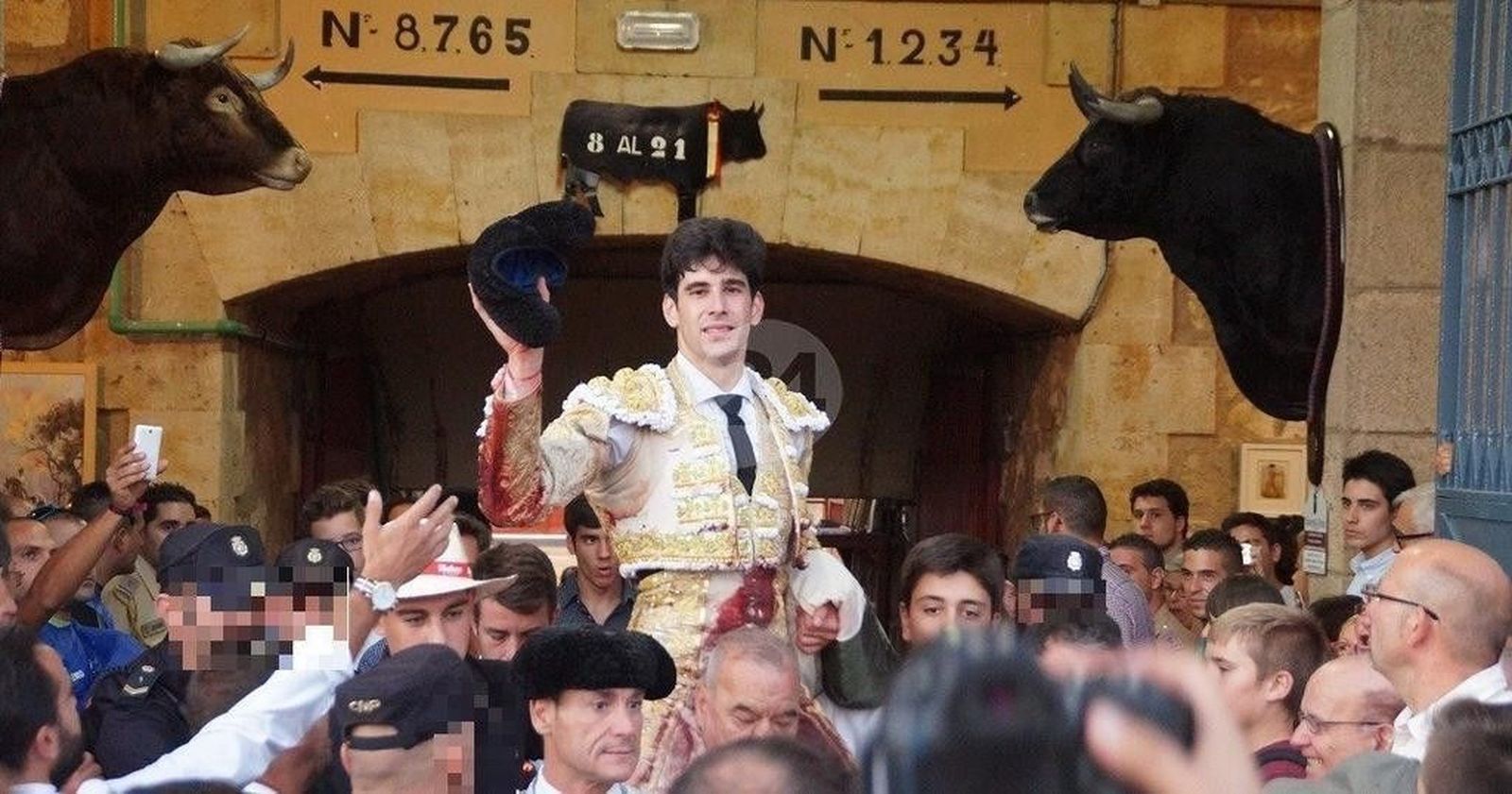 López Simón indulta en Valencia un toro de Garcigrande