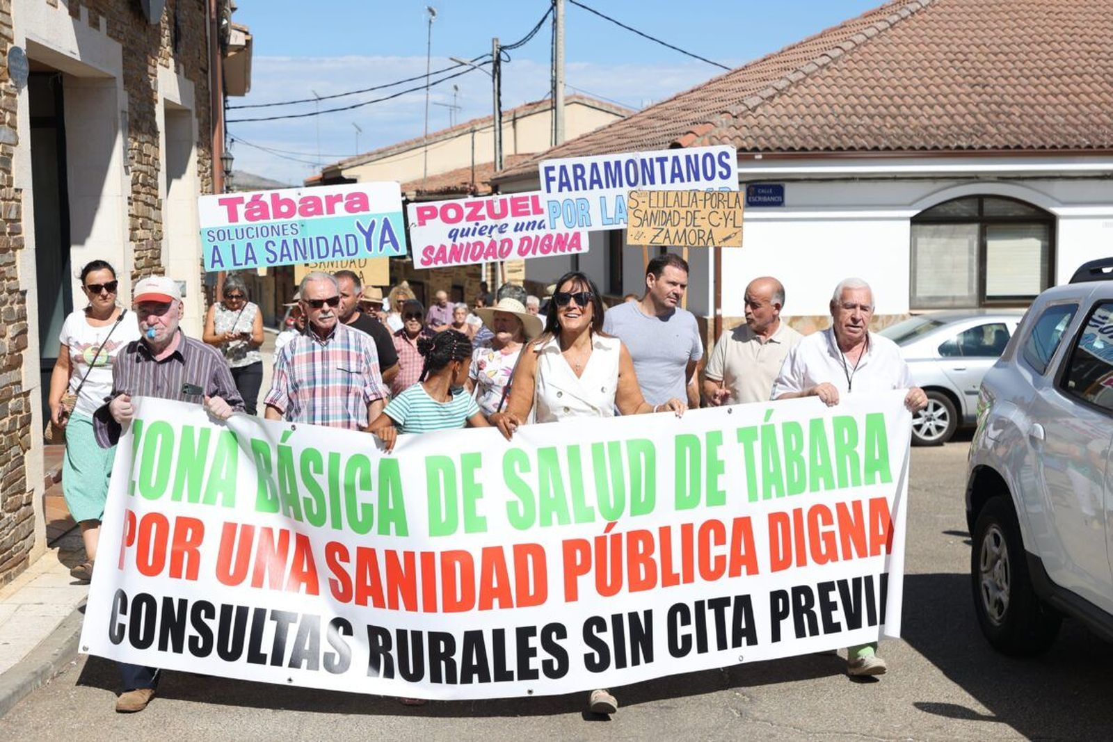 Ana Sánchez afea a Vázquez que esté “escondido” mientras la sanidad pública se deteriora