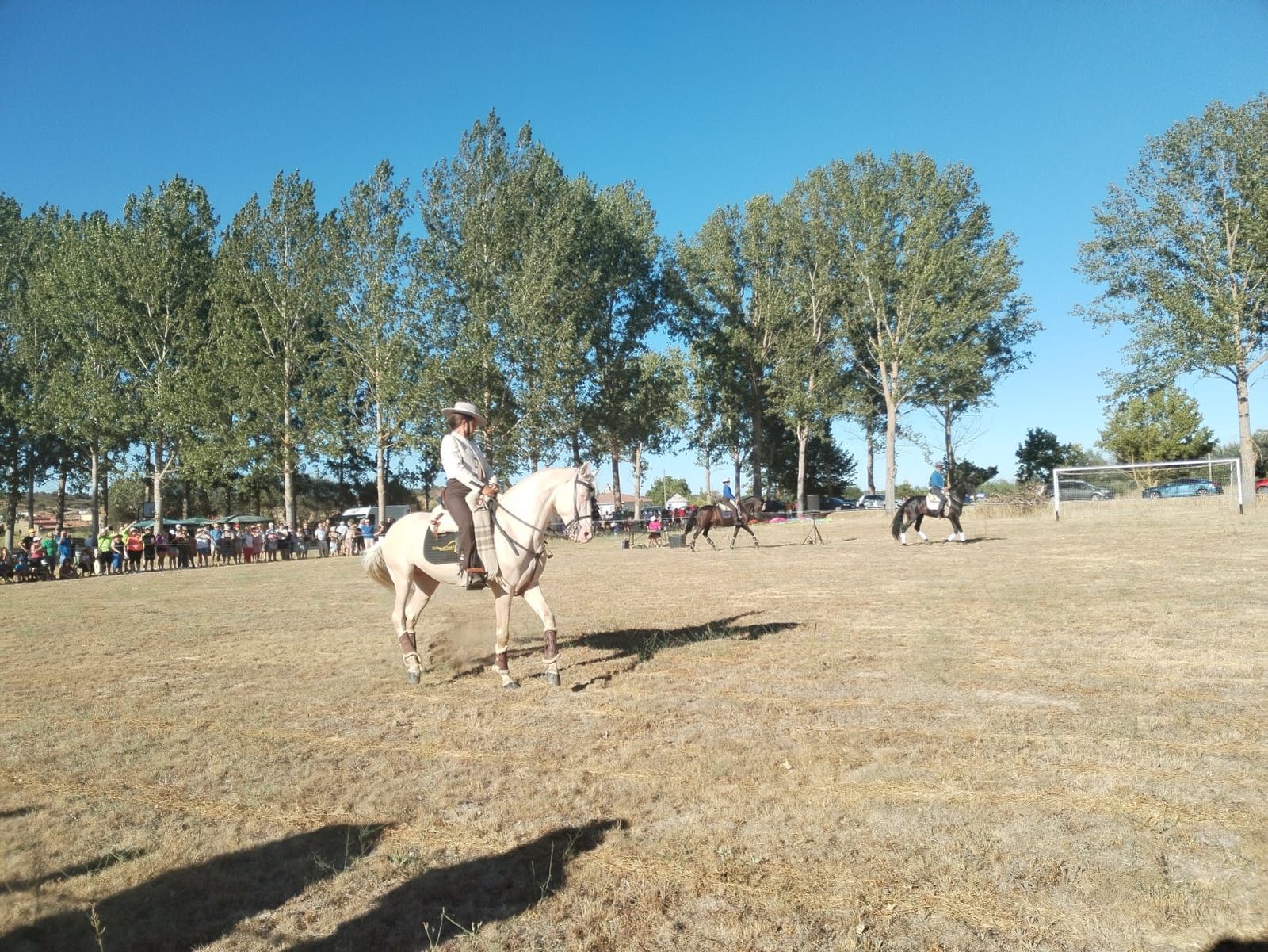 exhibicion-ecuestre-en-san-pedro-de-zamudia-4