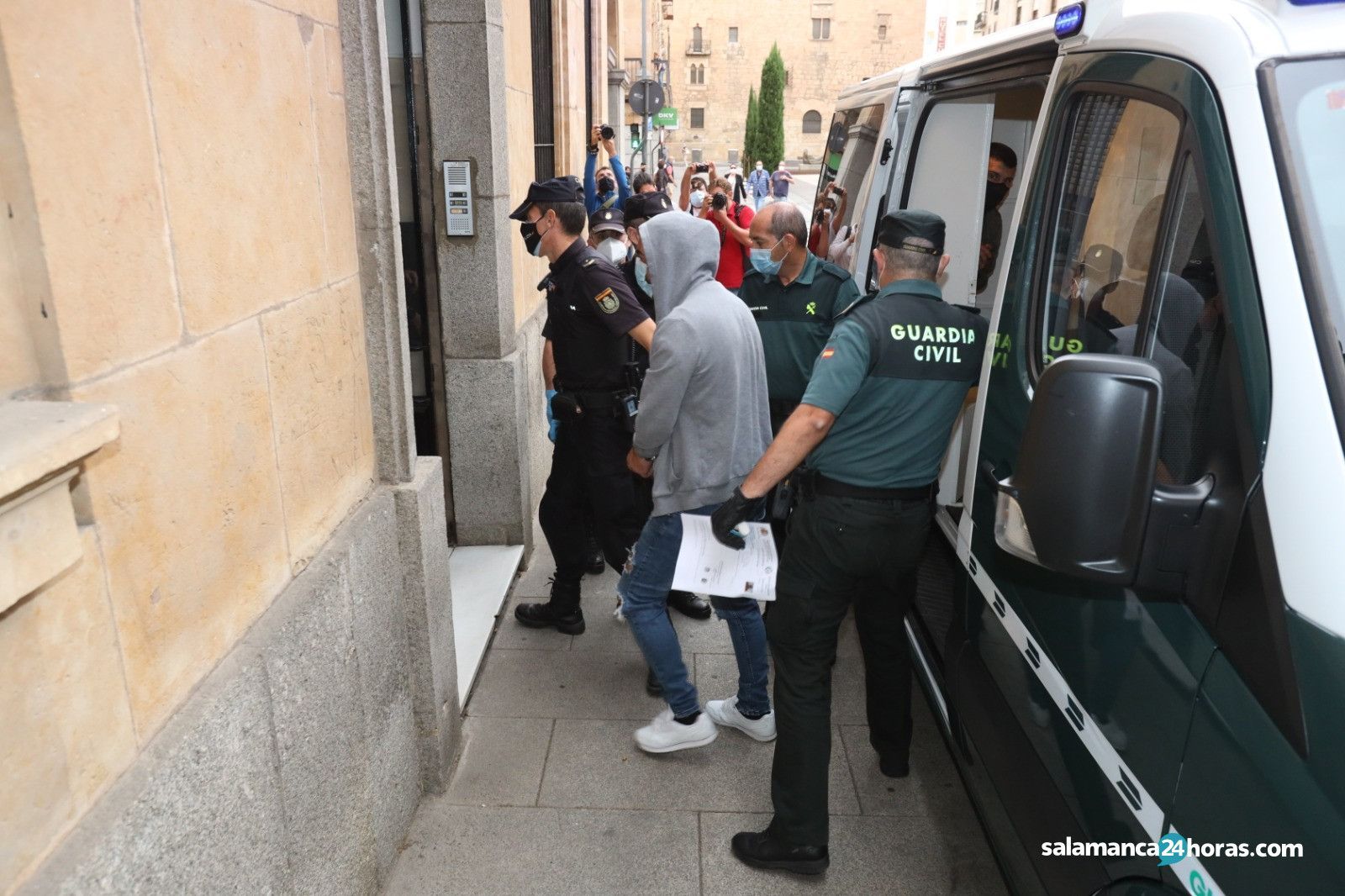 Juicio de la Amparo   LUNES (16)