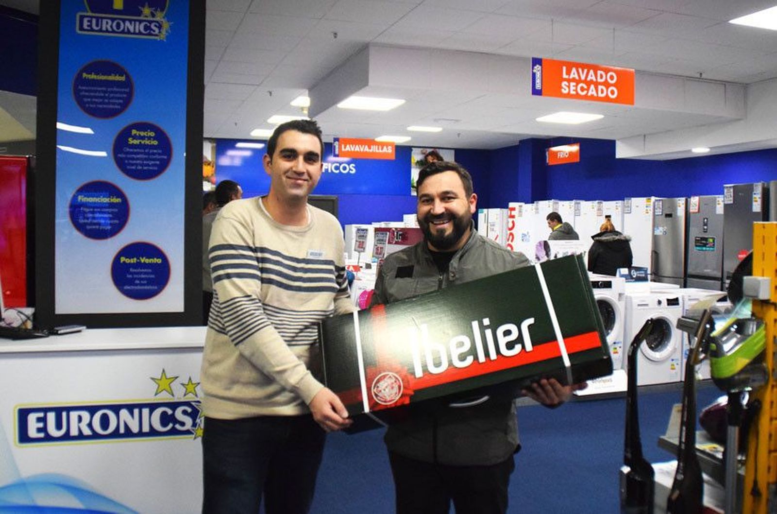 Euronics entrega segunda cesta navidad