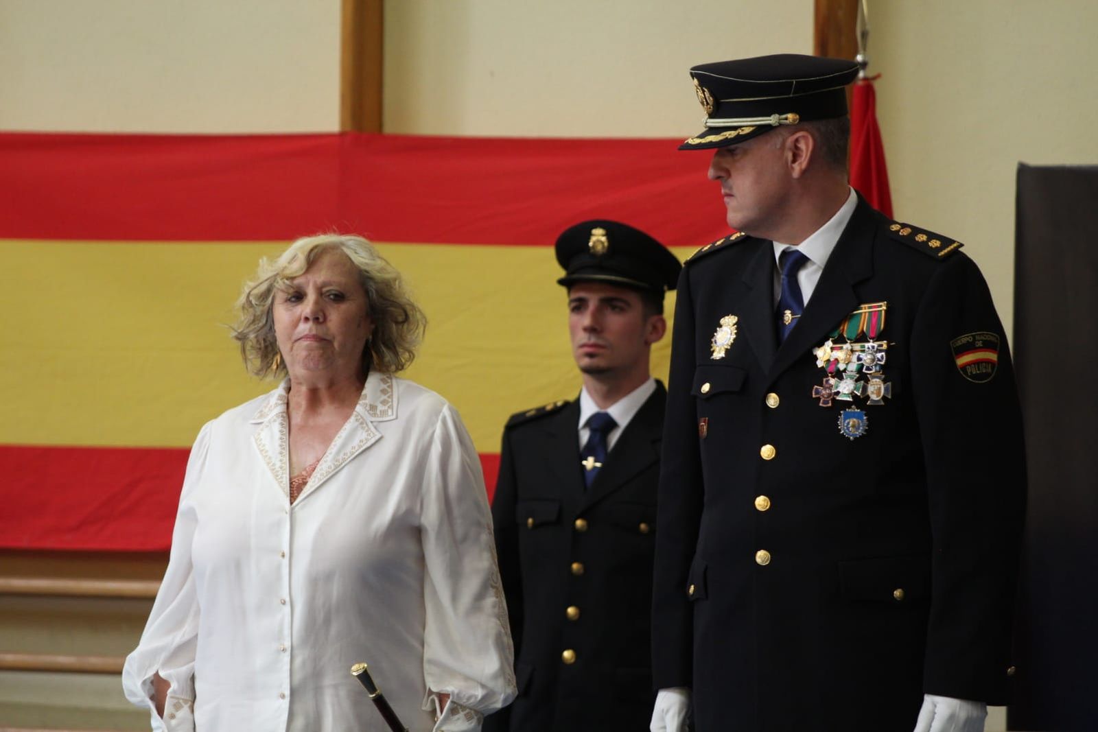 la-policia-nacional-de-salamanca-los-angeles-custodios-55