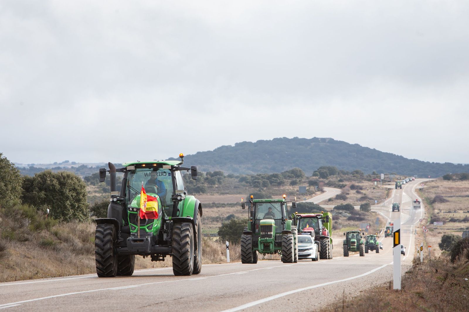 Tractorada por las carreteras de Zamora