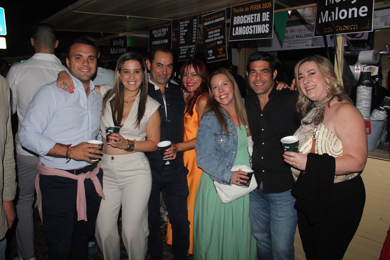 Ambiente en la Feria de Día en la tarde de este sábado