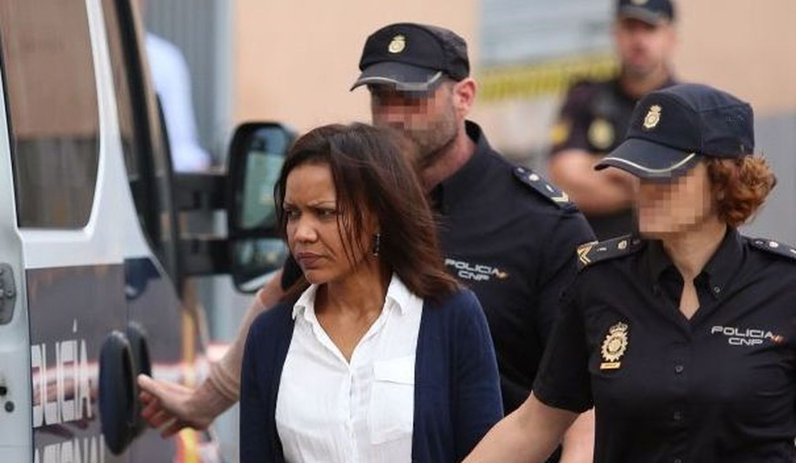 Europapress 2373769 ana julia quezada llegando a la audiencia para la nueva sesio n del juicio contra ana julia quezada por el crimen del nin o gabriel cruz 1 621x621