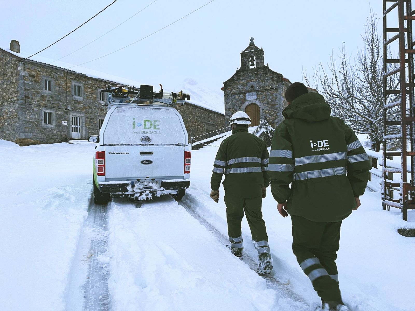 Brigada i-DE, la distribuidora de Iberdrola,en Castilla y León