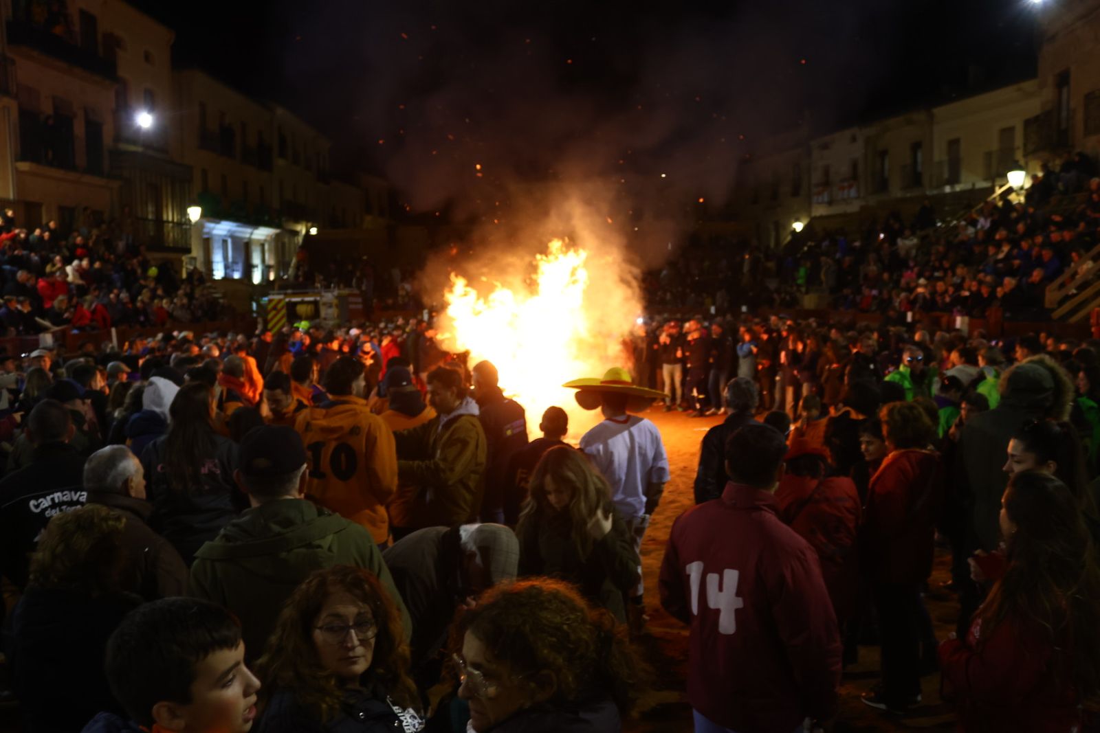 Pasacalles de cenizos en el Carnaval del Toro de Ciudad Rodrigo 2026
