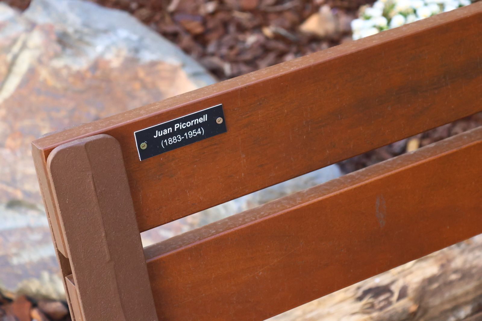 Cuentacuentos y quedada de lectura en el Barrio del Oeste