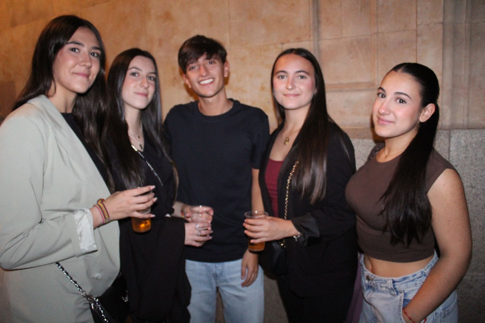 Ambiente en la Feria de Día en la tarde de este jueves