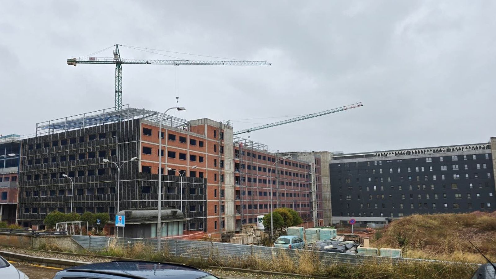 Obras del nuevo edificio de consultas externas del hospital de Salamanca
