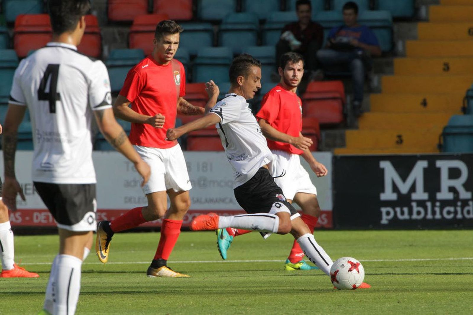 El Salmantino ‘sigue’ los pasos de Unionistas