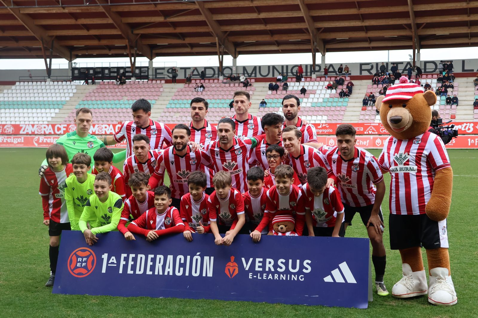 Zamora CF - Barakaldo (13).JPG