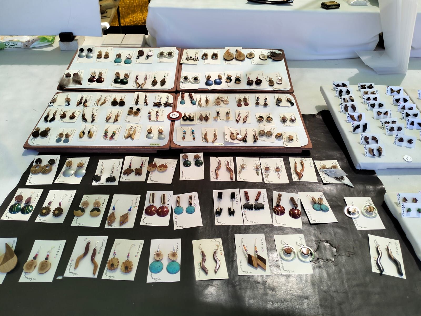 feria-de-artesania-en-el-puente-de-sanabria-foto-david-fernandez-matellan-9