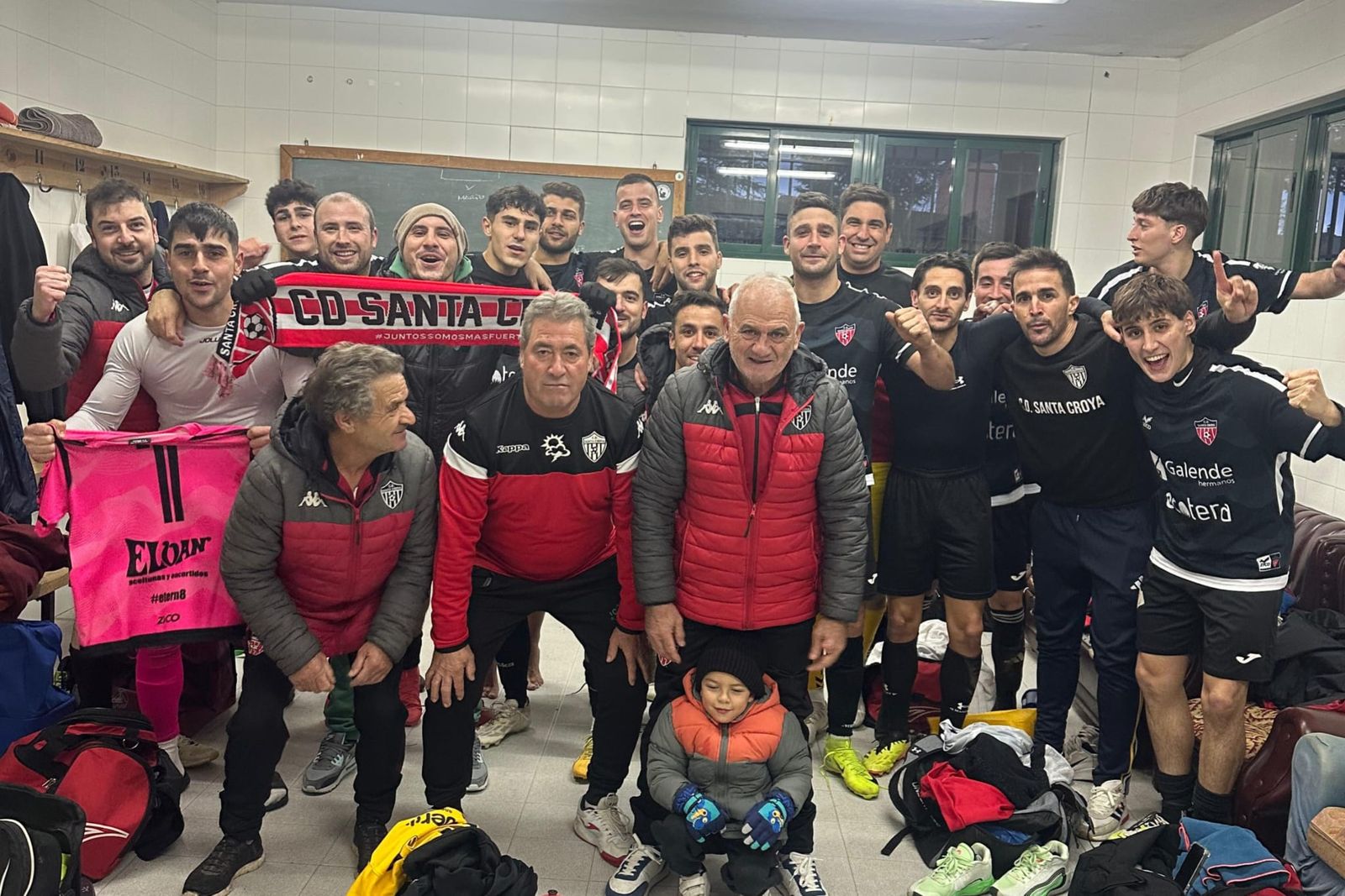 La plantilla del CD Santa Croya tras sumar otra victoria