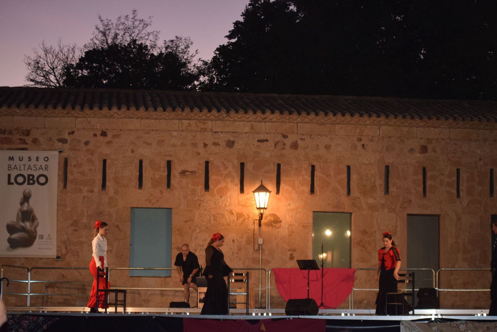 Arte rociero a los pies de la Catedral