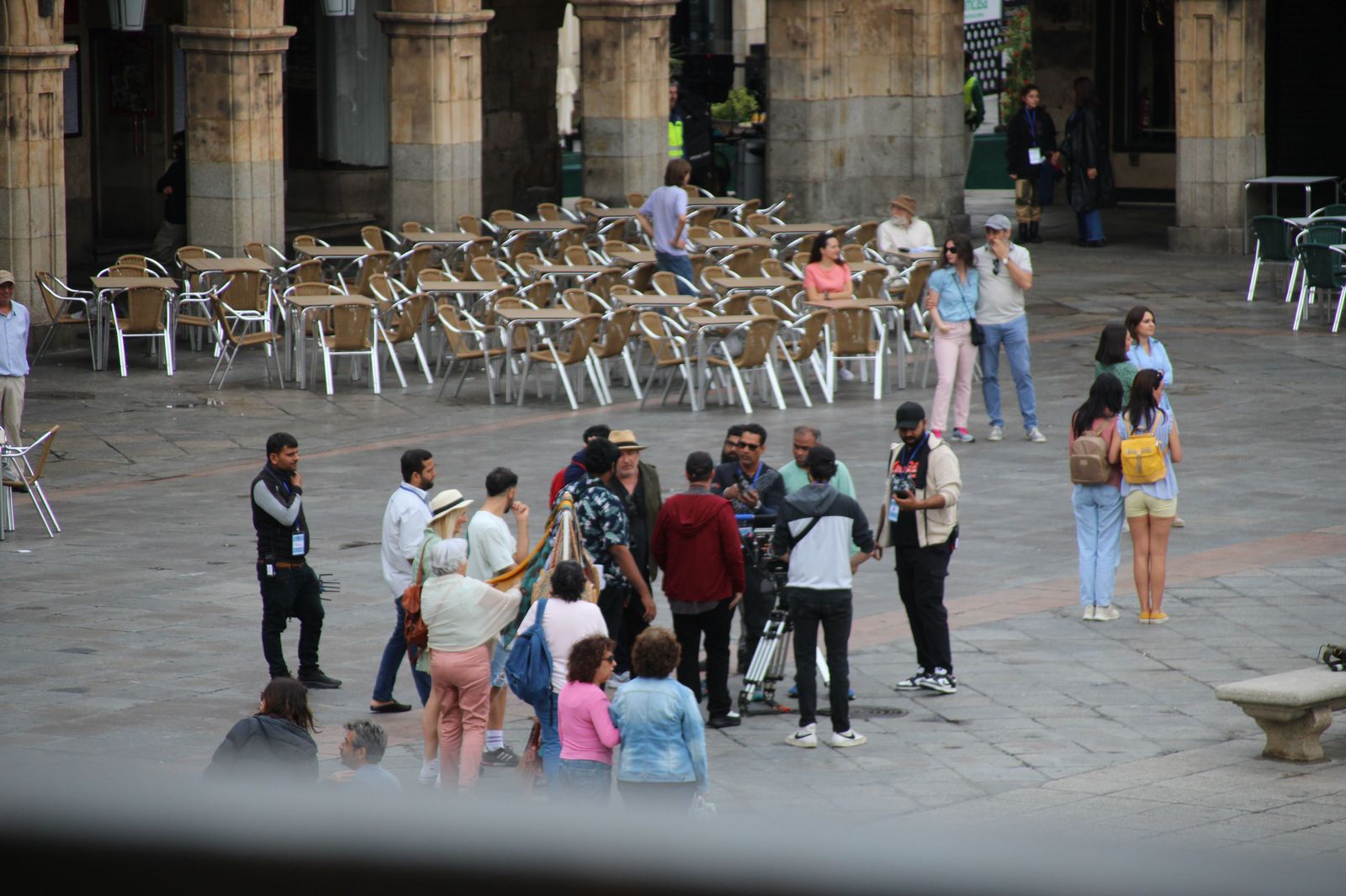 grabacion-de-una-persecucion-en-la-plaza-mayor-de-salamanca-dentro-de-una-produccion-de-bollywood-9