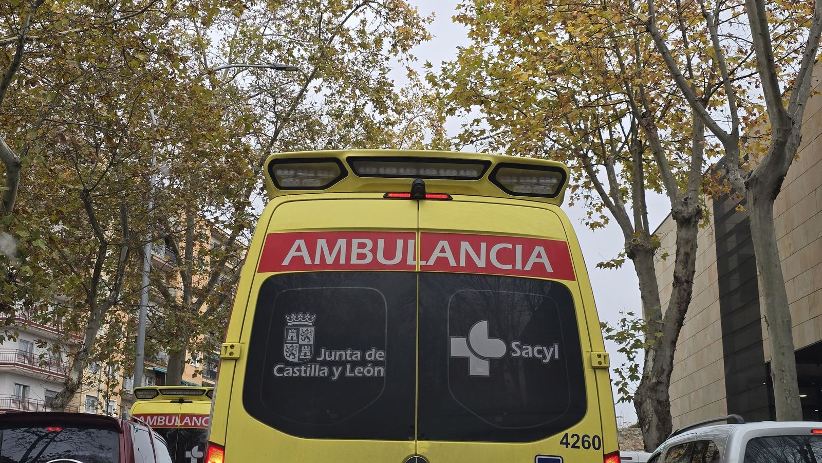 Ambulancia en P.º de San Vicente
