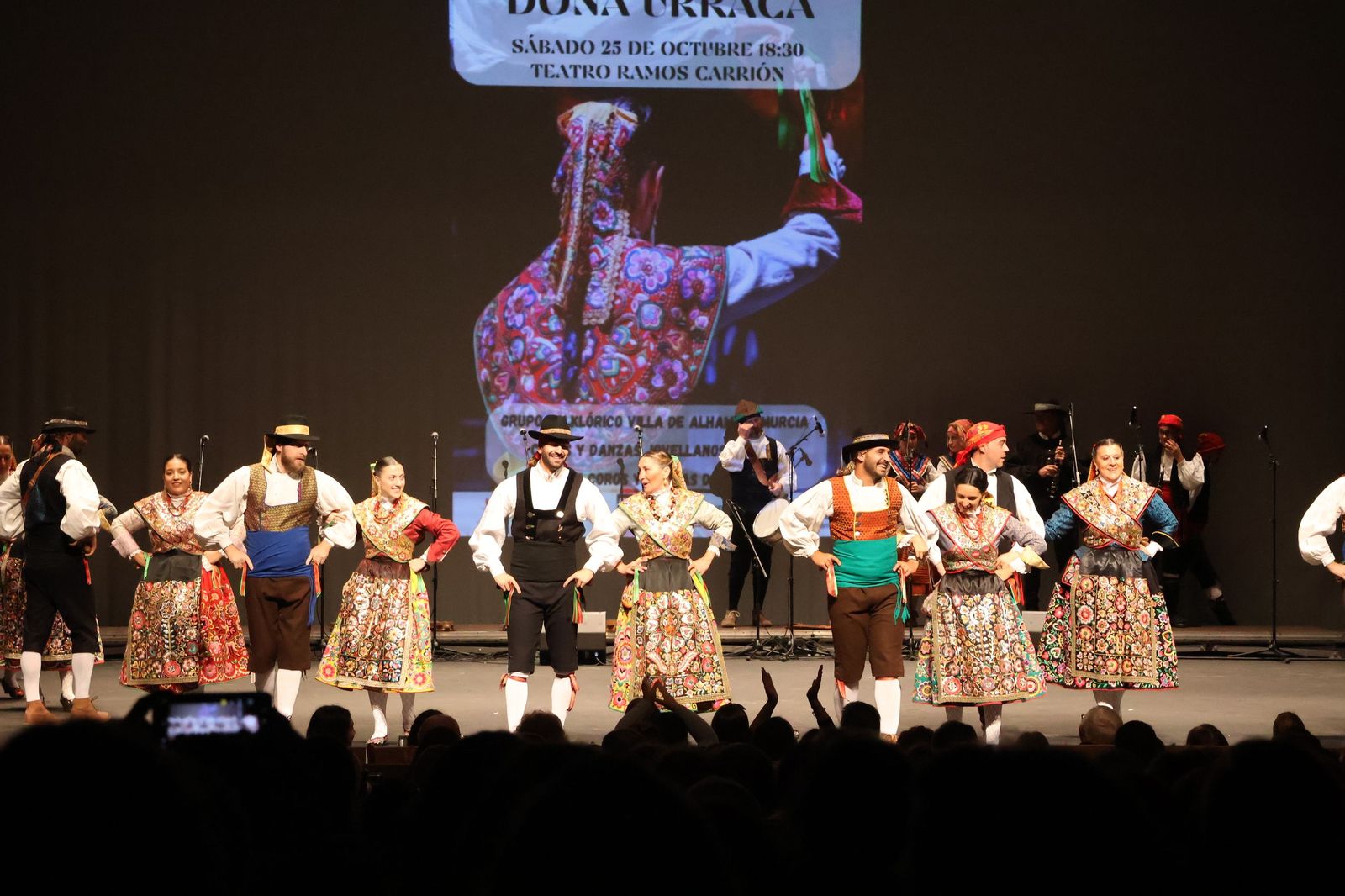 GALERÍA | Así se ha vivido el XIII Festival Nacional Doña Urraca en el Ramos Carrión