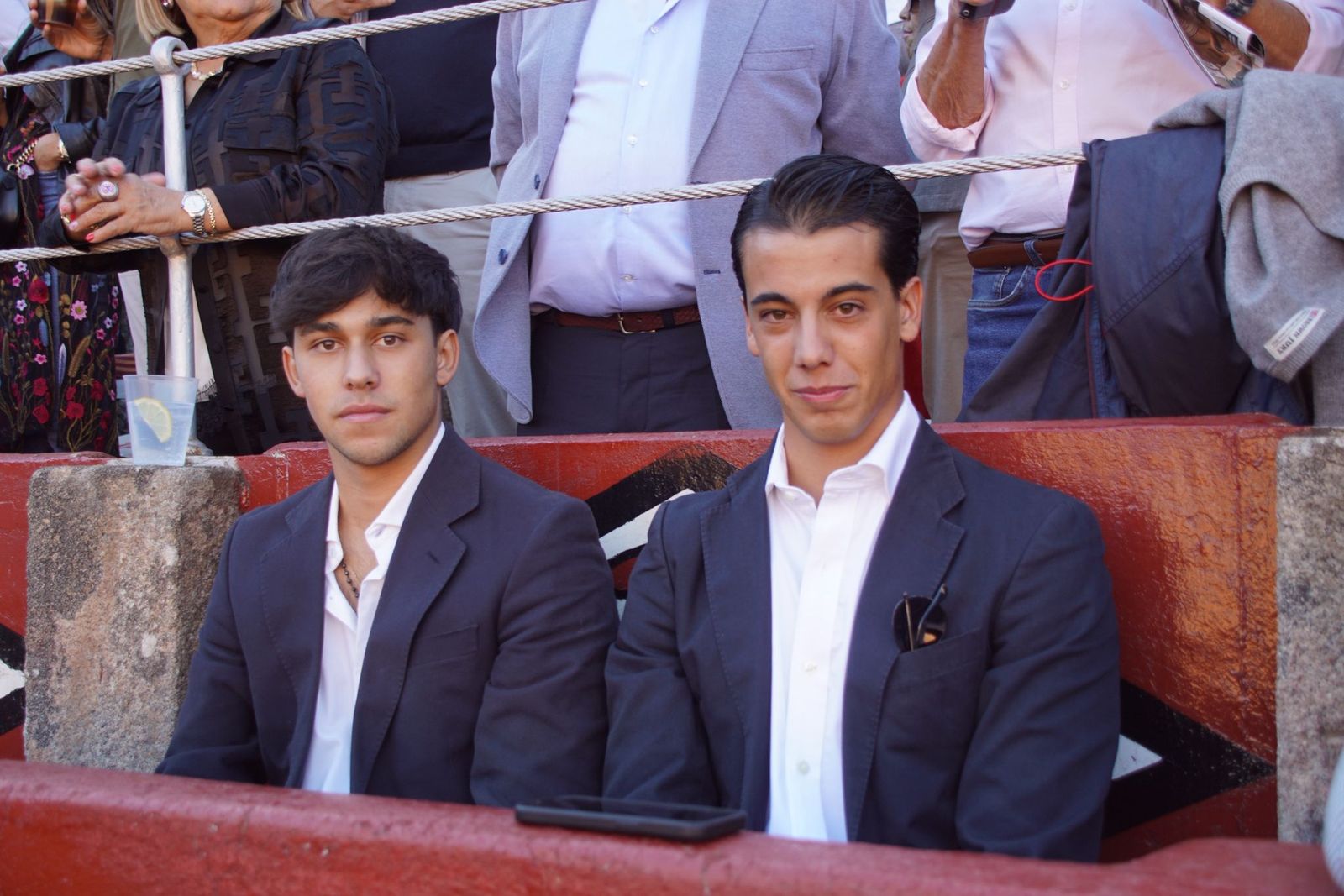 Así ha vivido la afición salmantina el adiós a la feria desde los tendidos: imágenes del ambiente en la corrida concurso