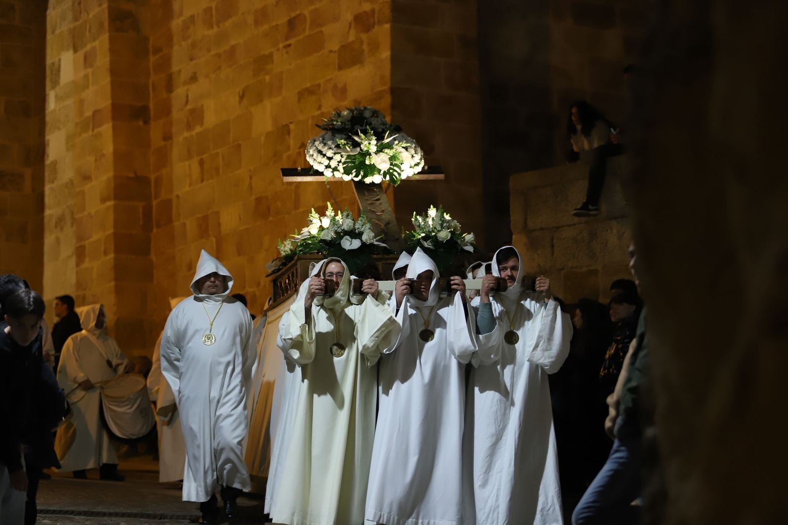 GALERÍA | Revive en imágenes la Procesión de Luz y Vida