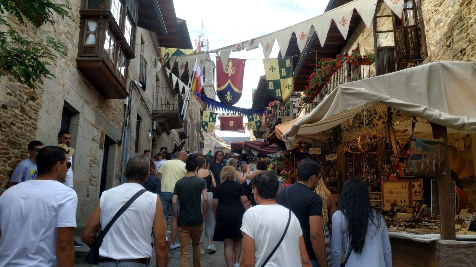 Mercado Medieval de Puebla de Sanabria 2022 (32)