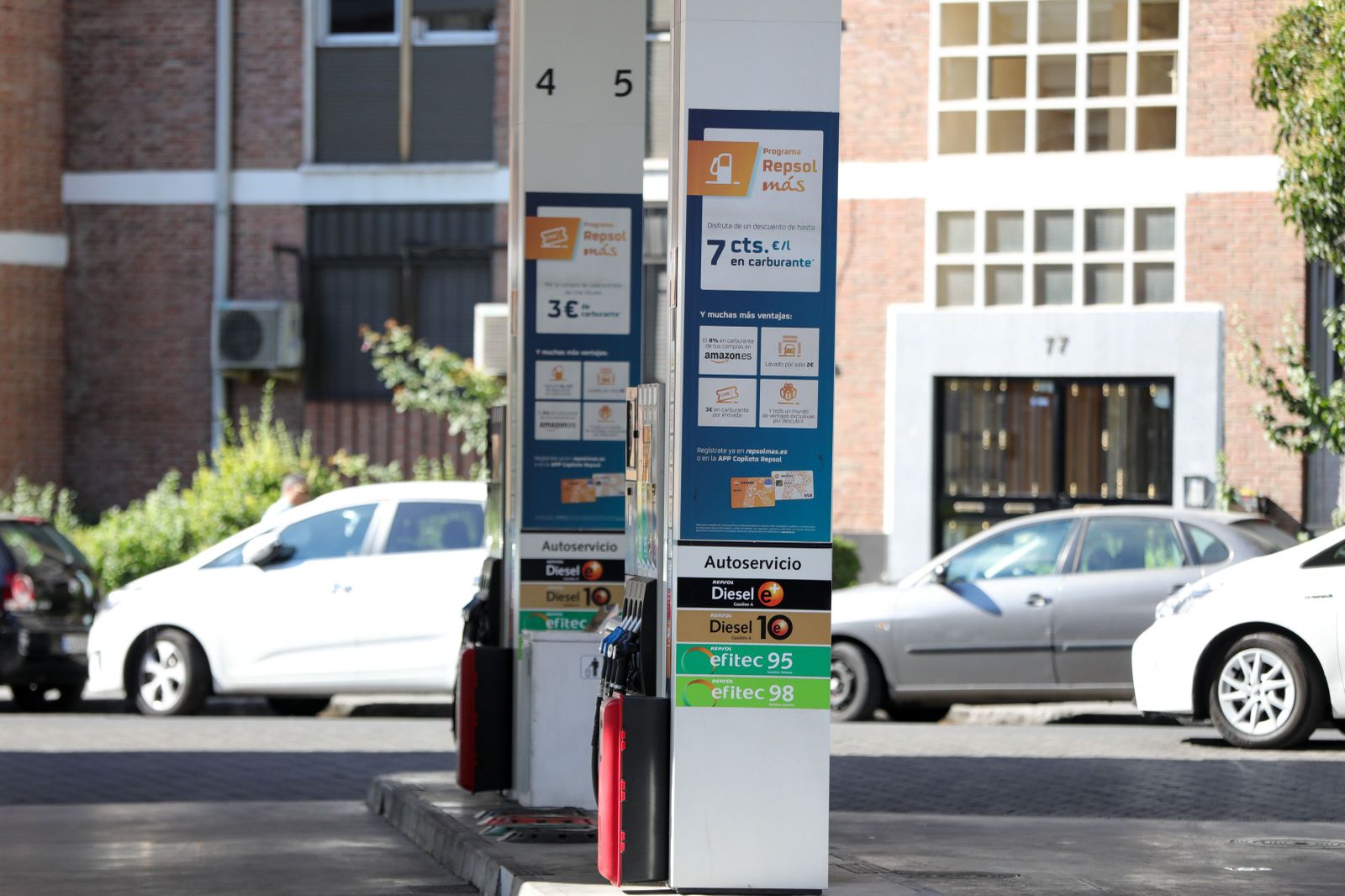 Imagen de una gasolinera de Madrid.