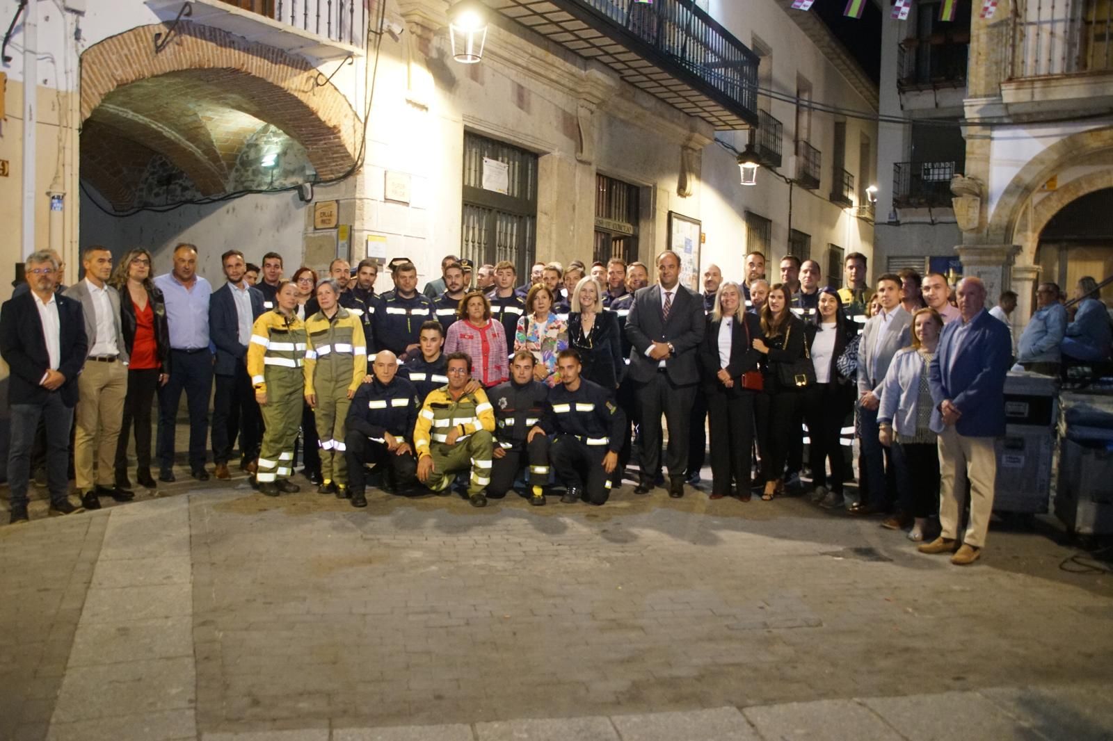 Los Bomberos de la Diputación dan voz al pregón de las fiestas de Alba de Tormes