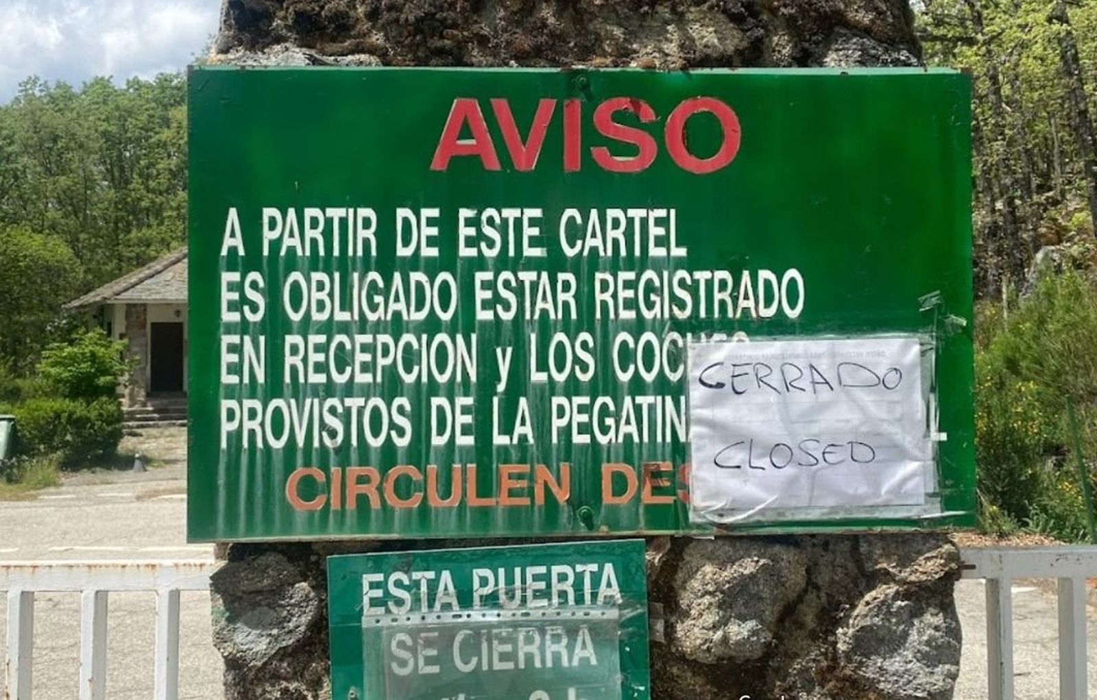 Una nueva vida a orillas del Lago de Sanabria: sale a licitación el camping El Folgoso-MAPS