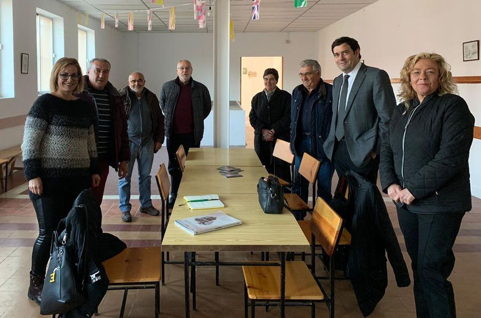 POR ZAMORA Visita AA VV Villagodio