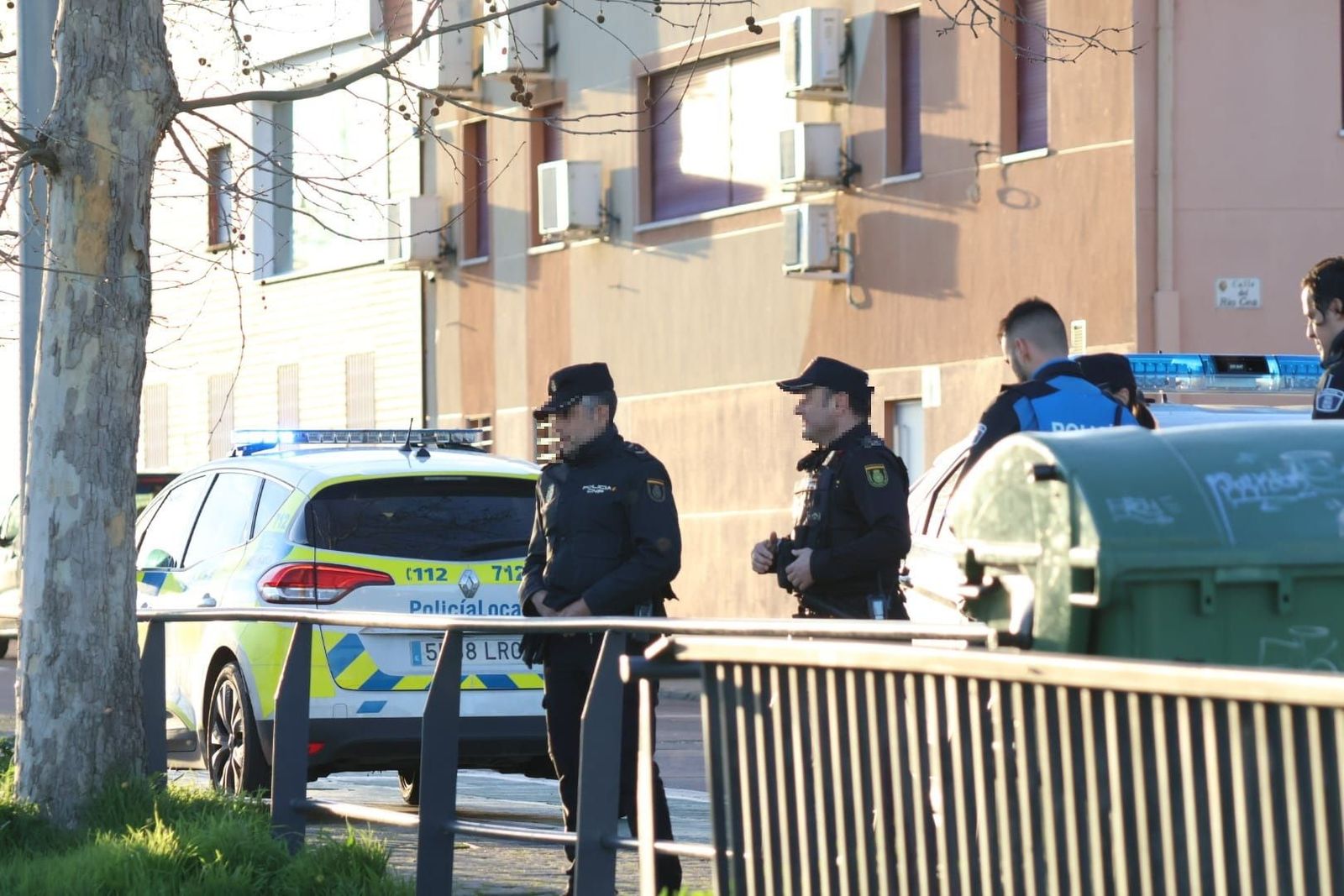 despliegue-policial-tras-la-aparicion-de-un-cadaver-en-la-zona-del-rio-tormes-fotos-andrea-m-2