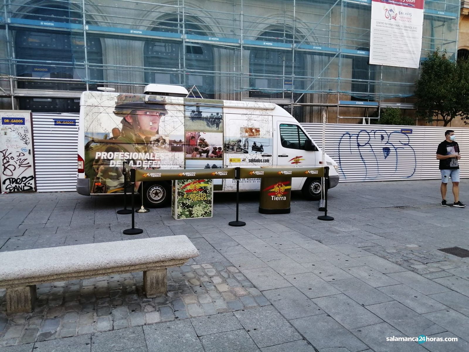 Puesto de información Fuerzas Armadas