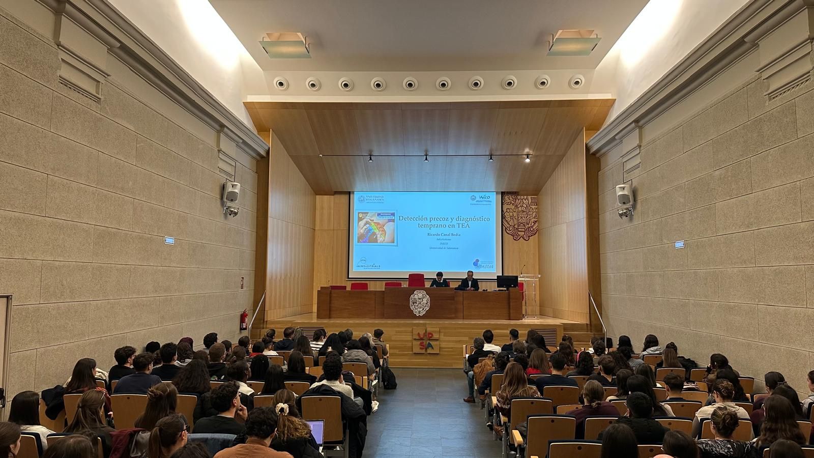 La UPSA acoge una ponencia sobre la importancia del diagnóstico precoz del TEA