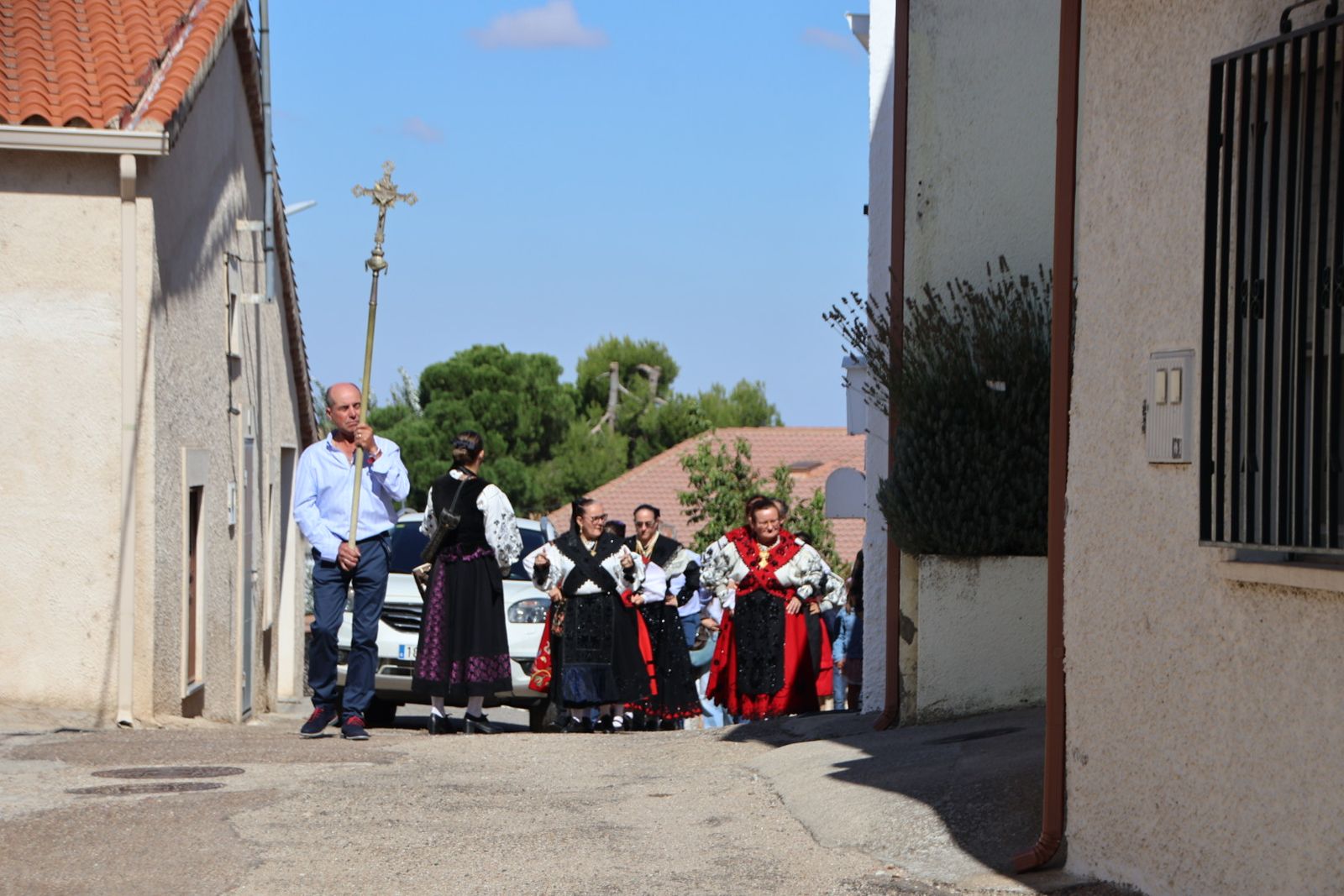 Misa en honor a San Miguel y bailes charros