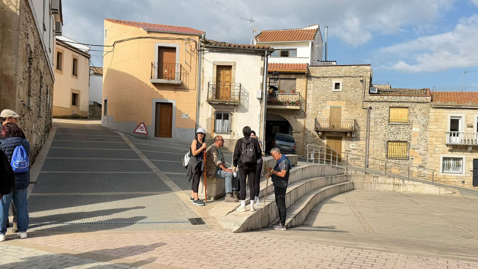 Éxito de participación en la marcha senderista de Saucelle con 250 inscritos