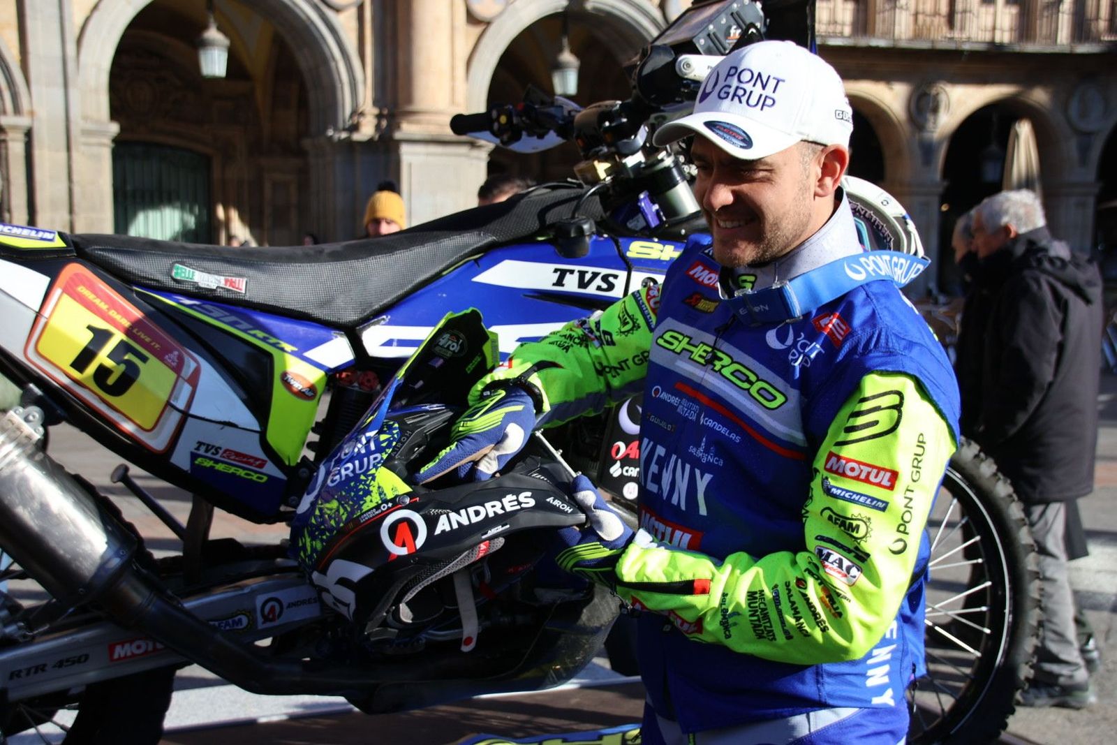 Lorenzo Santolino presenta su nueva participación en el Dakar en Salamanca. Foto de archivo Andrea M.