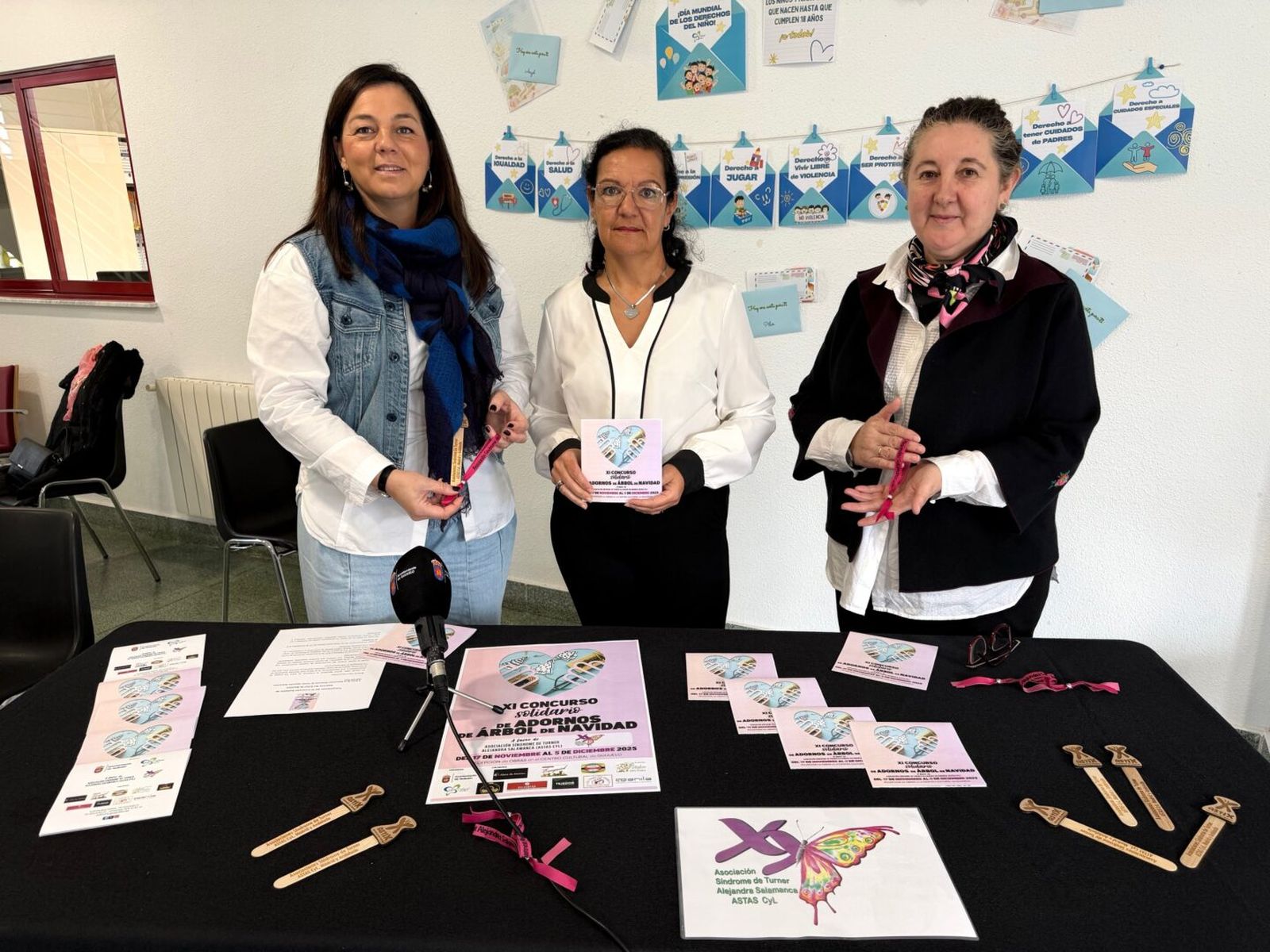 Concurso de adornos navideño a favor de la asociación Síndrome de Turner Alejandra Salamanca