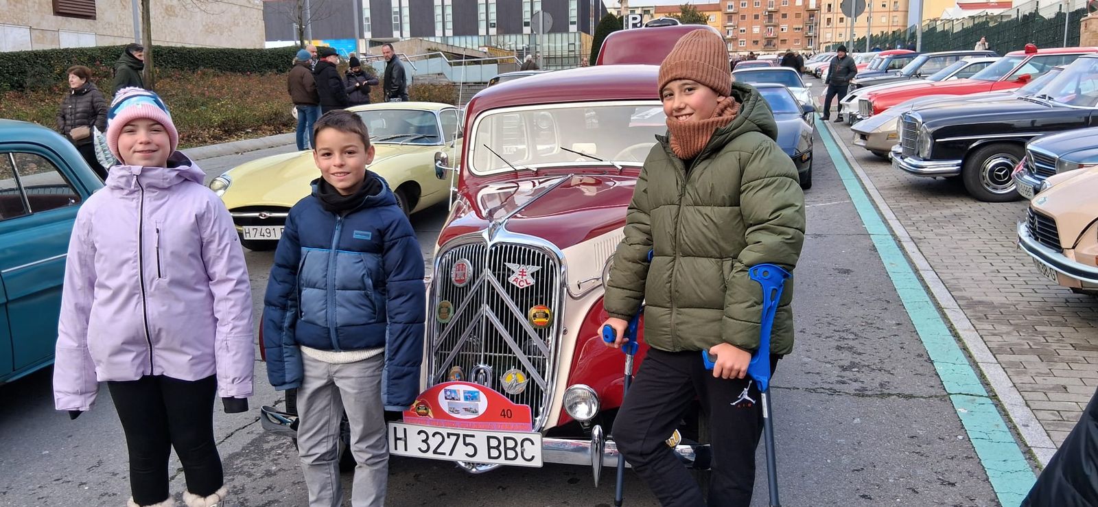 Escolares Carbajosa en el Día del Guardia Urbano