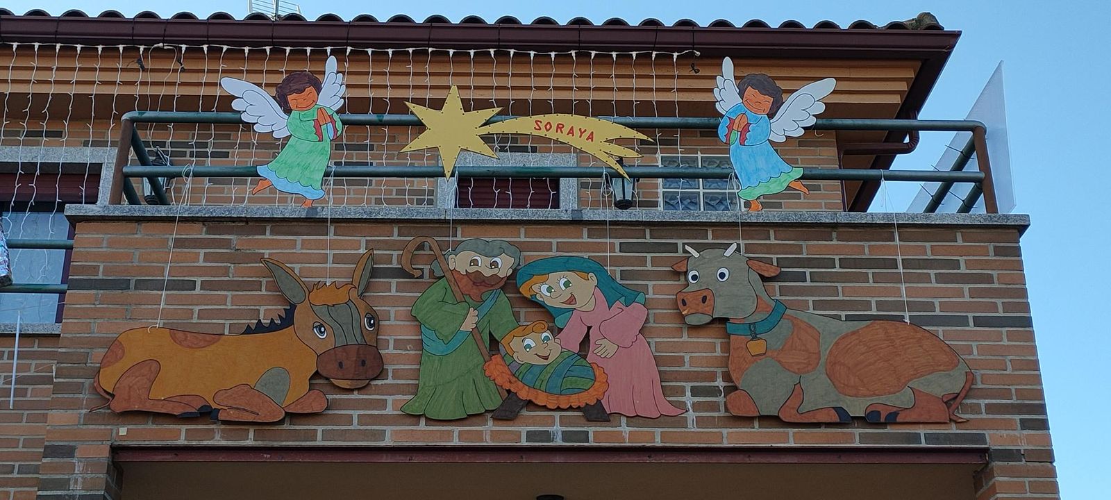 h-d-m-decoracion-navidena-en-una-vivienda-de-aldealengua-3