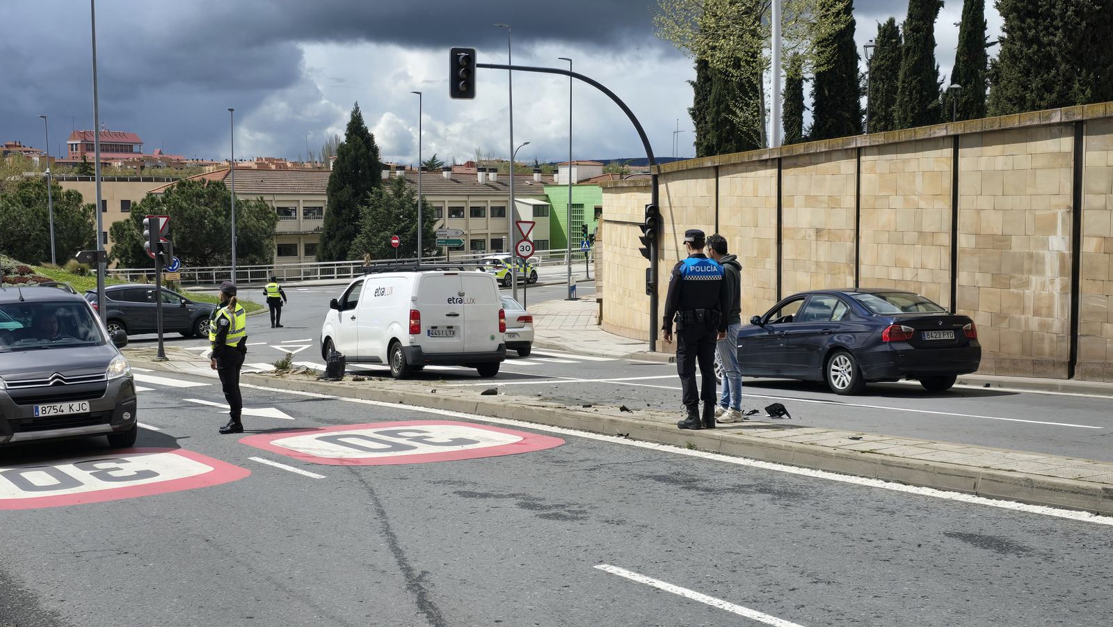 whatsapp-image-2025-04-15-at-13-26-39