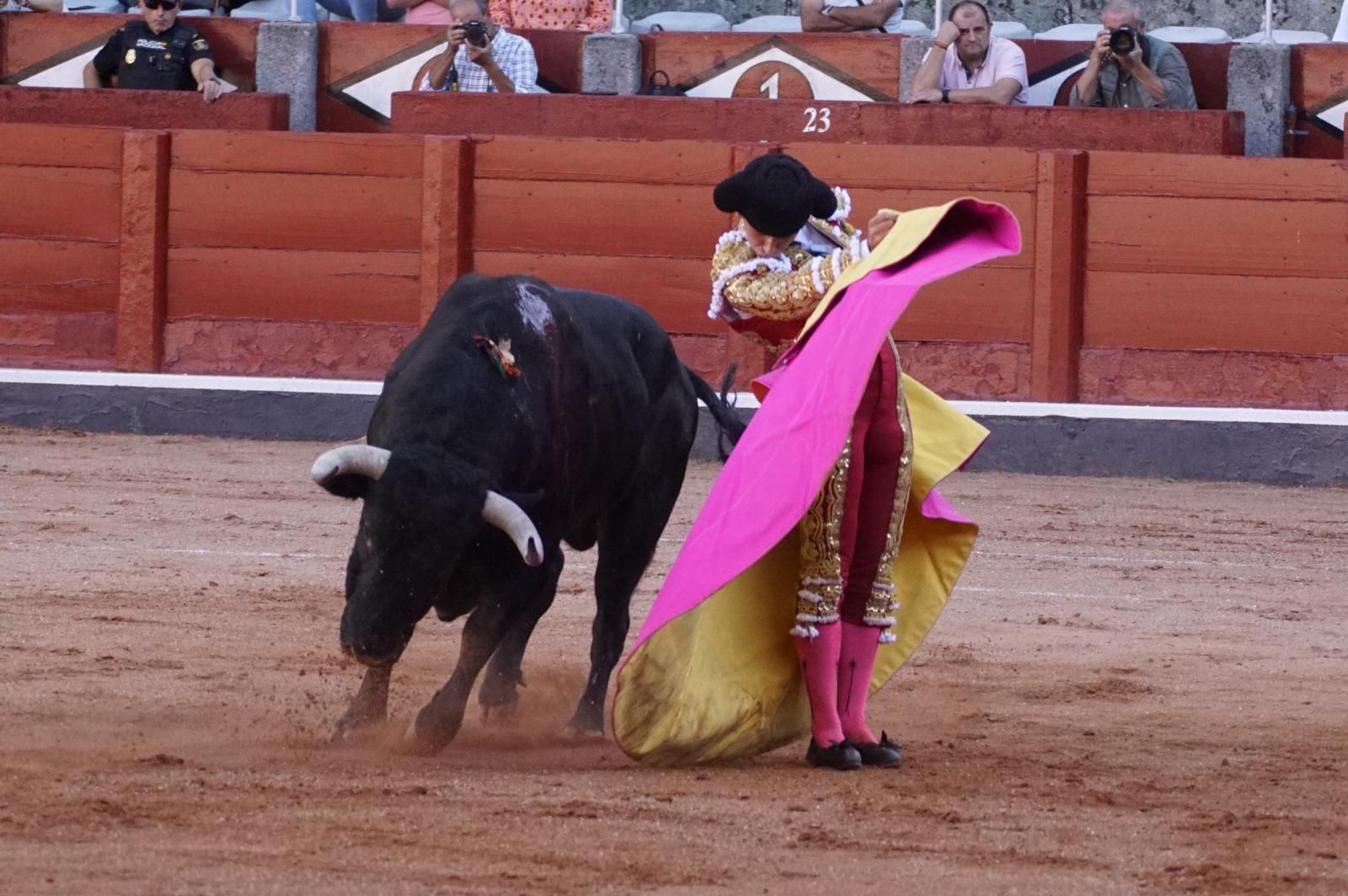 Presencia salmantina por partida doble en la primera corrida de la feria: Damián Castaño e Ismael Martín junto al mexicano Diego San Román