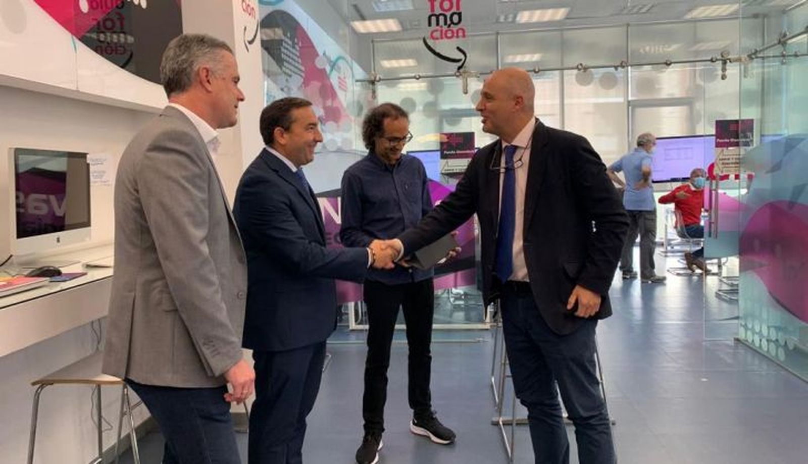 WhatsApp+Image+2022 10 13+at+12.09.30+PM