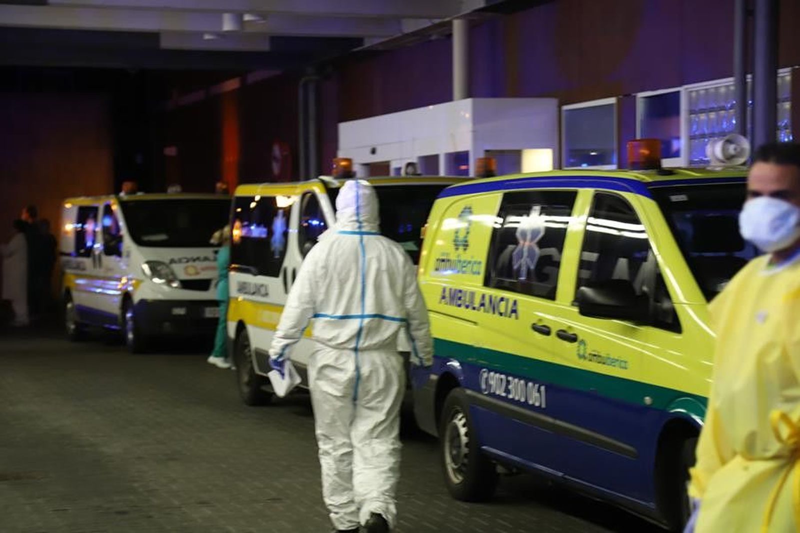 Coronavirus ambulancia hospital epi casos (14)