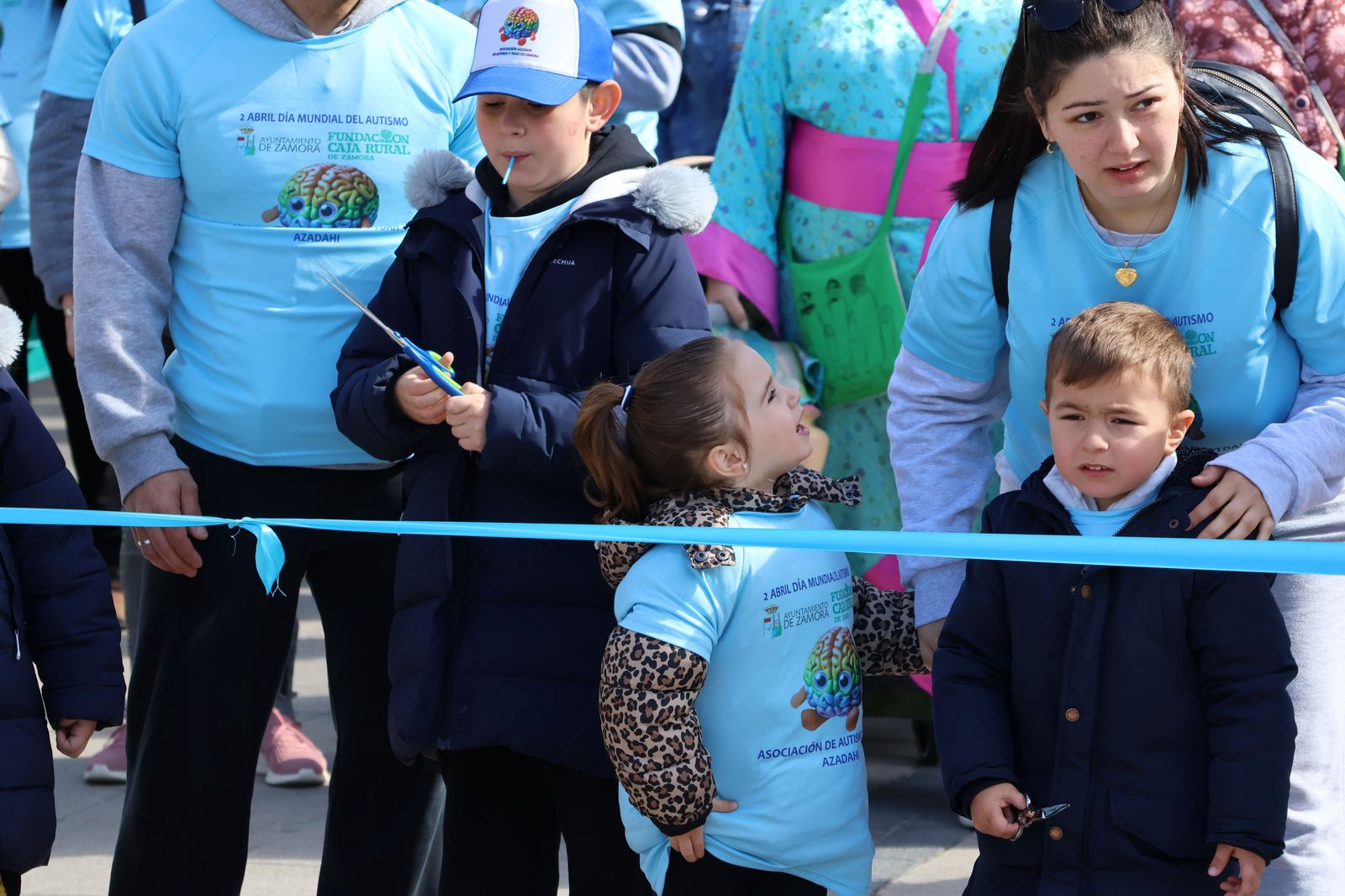 paseo-solidario-por-el-dia-mundial-del-autismo-en-zamora-17