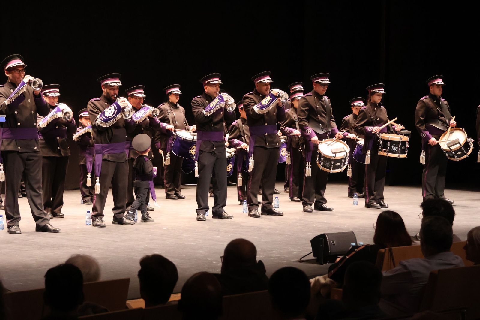 GALERÍA | Revive un Certamen de Cornetas y Tambores lleno de música y emoción