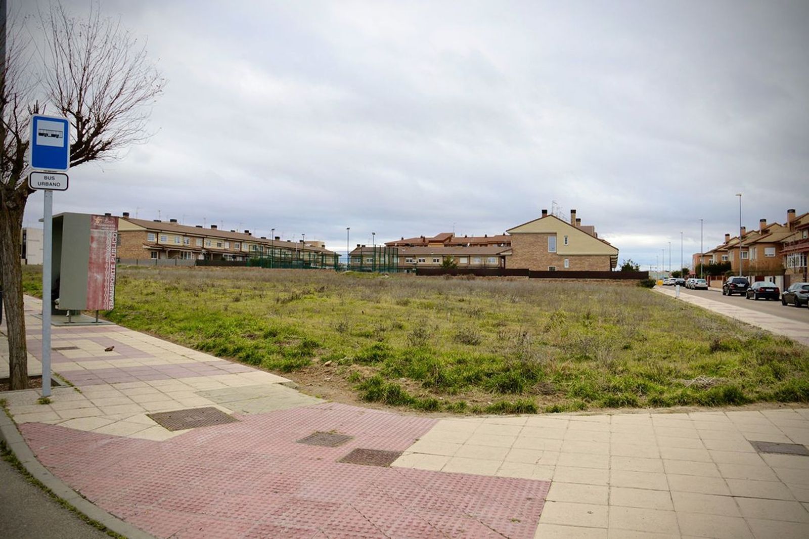 Subasta parcelas municipales Carbajosa