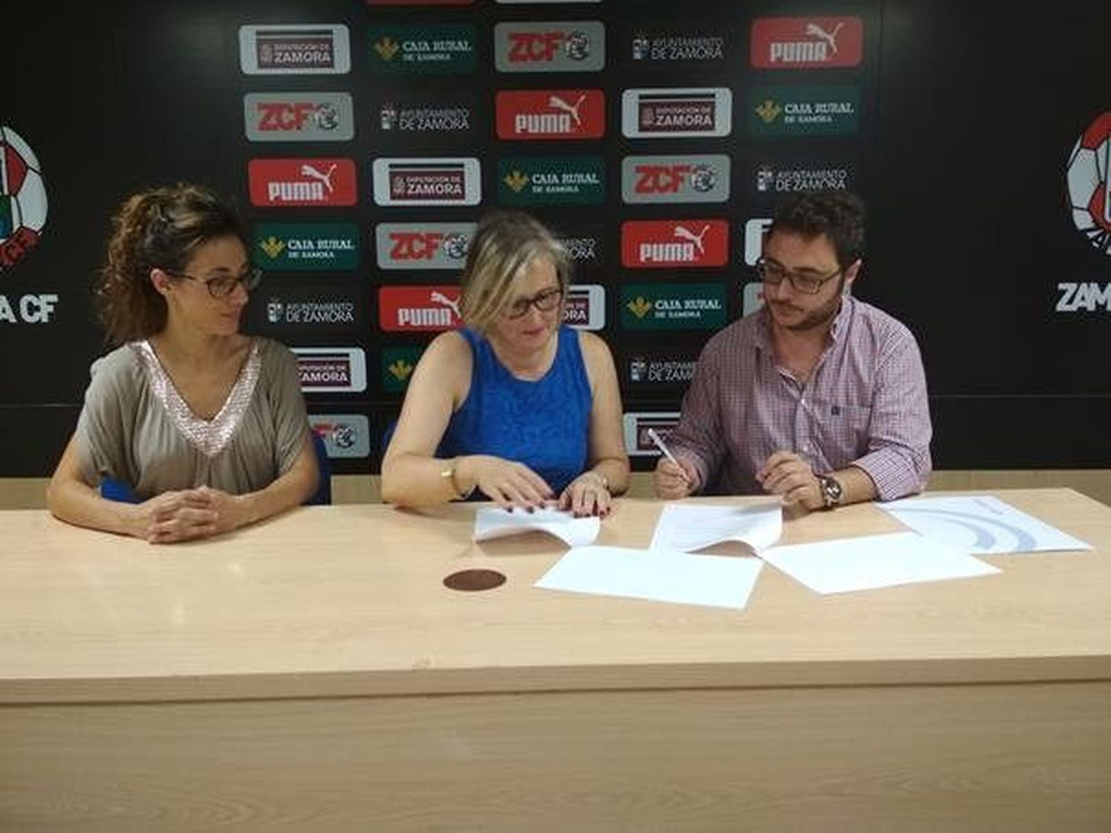 El Zamora CF firma un convenio para ofrecer cobertura dental a sus jugadores